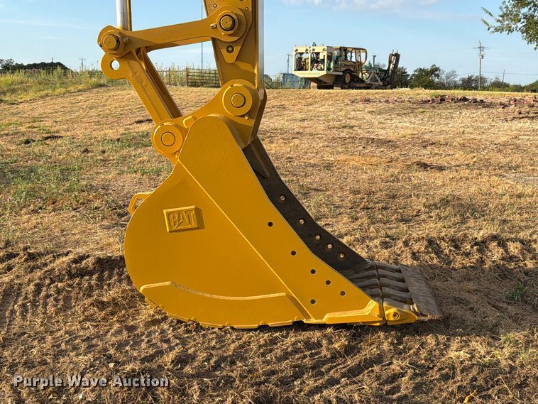 image for item FN3511 2023 Caterpillar 320 excavator