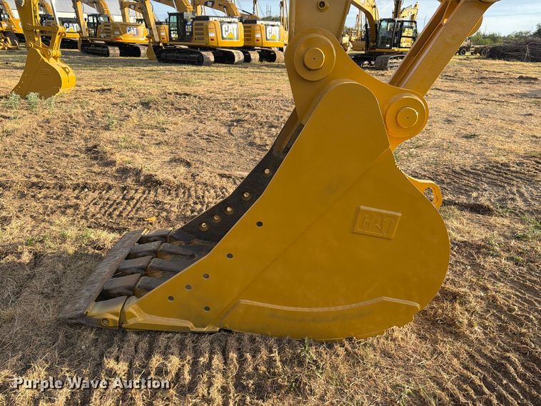 image for item FN3511 2023 Caterpillar 320 excavator