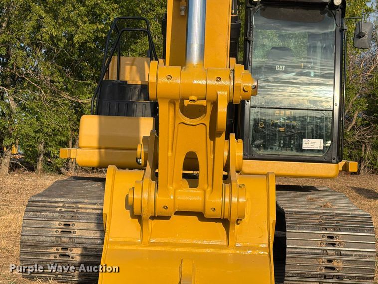 image for item FN3511 2023 Caterpillar 320 excavator