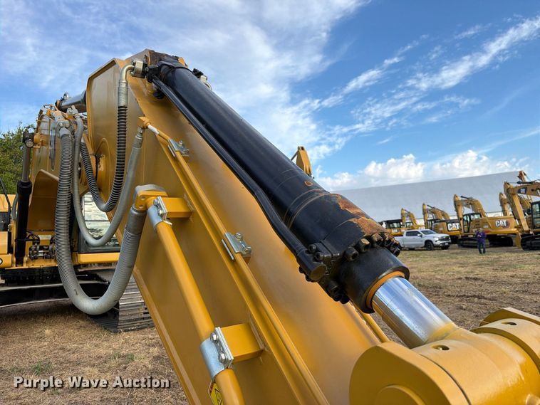 image for item FN3511 2023 Caterpillar 320 excavator