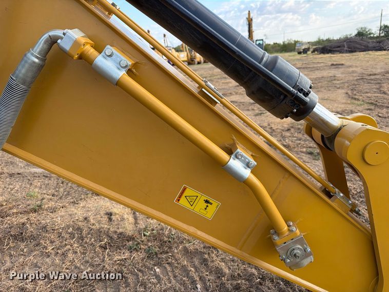 image for item FN3511 2023 Caterpillar 320 excavator