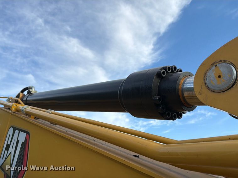 image for item FN3511 2023 Caterpillar 320 excavator