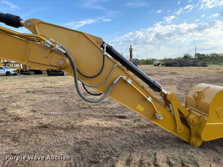 image for item FN3511 2023 Caterpillar 320 excavator