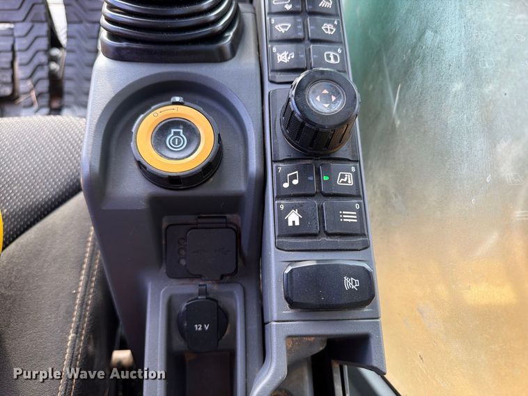 image for item FN3511 2023 Caterpillar 320 excavator