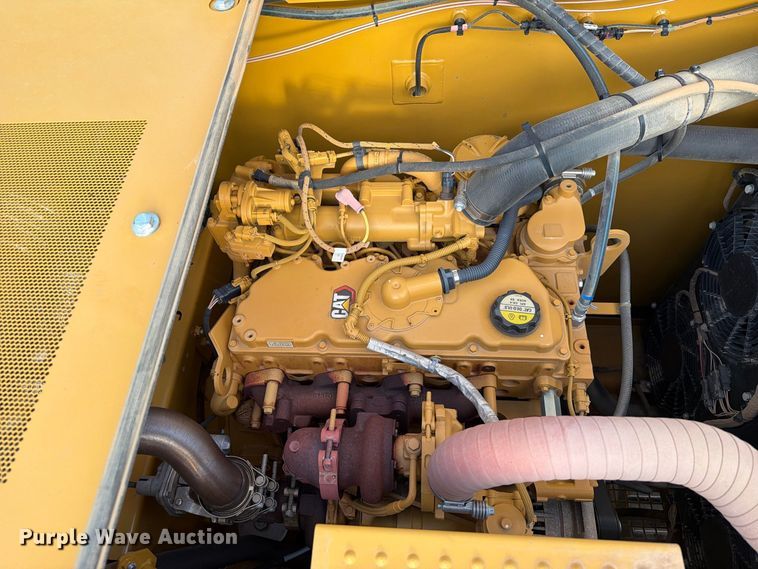 image for item FN3511 2023 Caterpillar 320 excavator