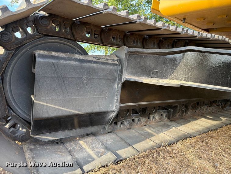 image for item FN3511 2023 Caterpillar 320 excavator