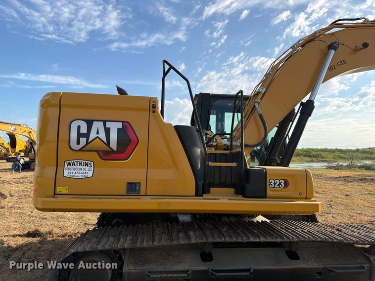 image for item FN3512 2023 Caterpillar 323 excavator