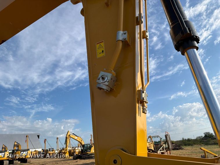 image for item FN3512 2023 Caterpillar 323 excavator