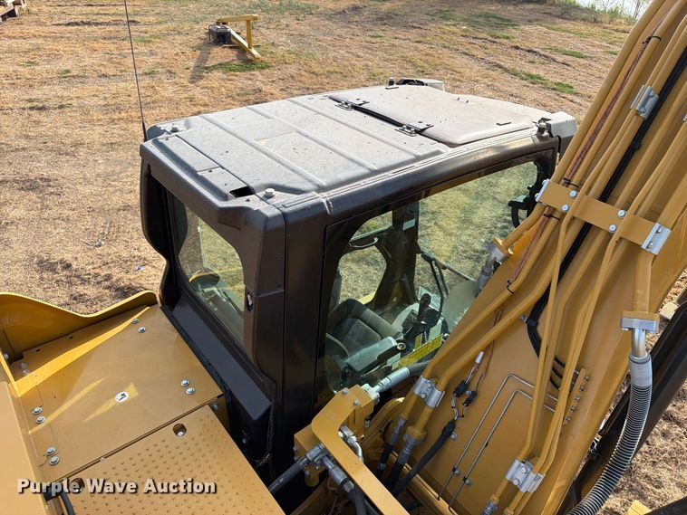 image for item FN3512 2023 Caterpillar 323 excavator