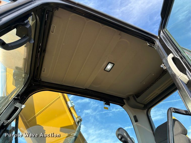 image for item FN3512 2023 Caterpillar 323 excavator