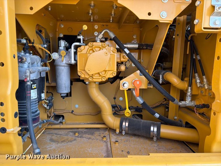 image for item FN3512 2023 Caterpillar 323 excavator