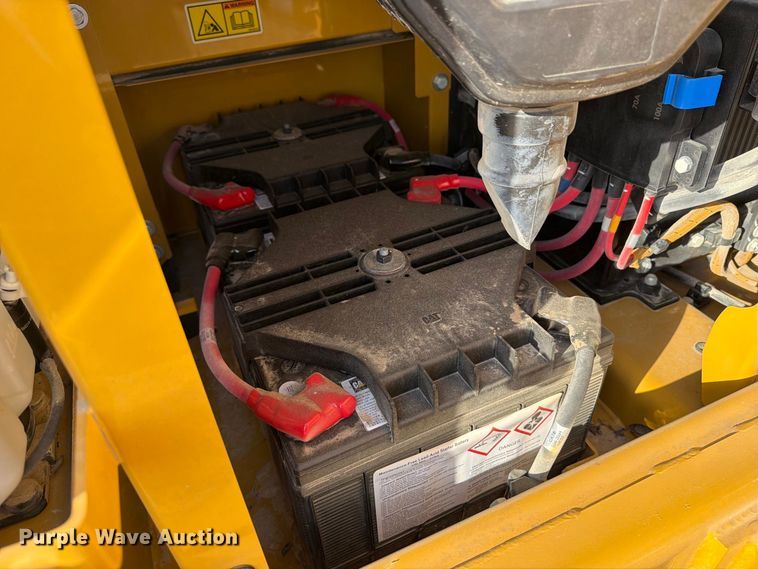 image for item FN3512 2023 Caterpillar 323 excavator