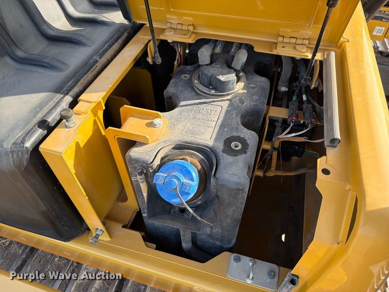 image for item FN3512 2023 Caterpillar 323 excavator