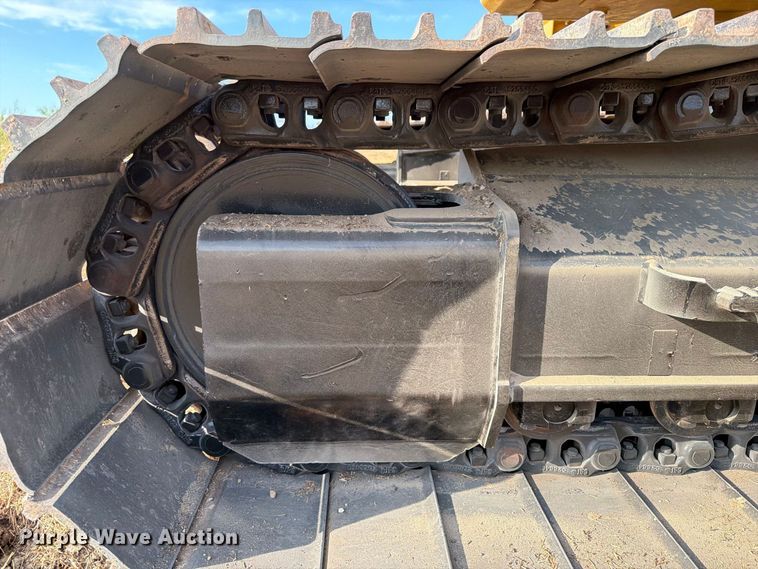 image for item FN3512 2023 Caterpillar 323 excavator