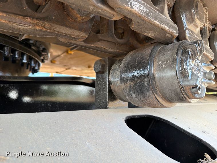 image for item FN3512 2023 Caterpillar 323 excavator