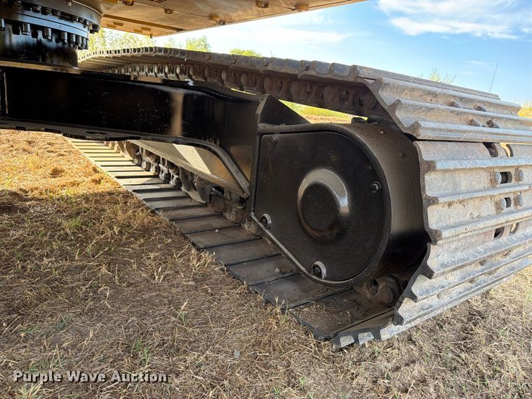 image for item FN3512 2023 Caterpillar 323 excavator