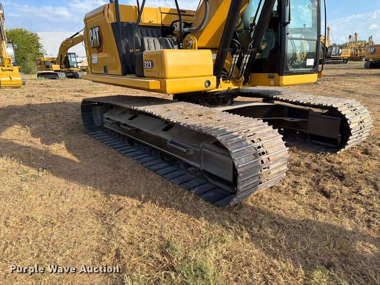 image for item FN3512 2023 Caterpillar 323 excavator