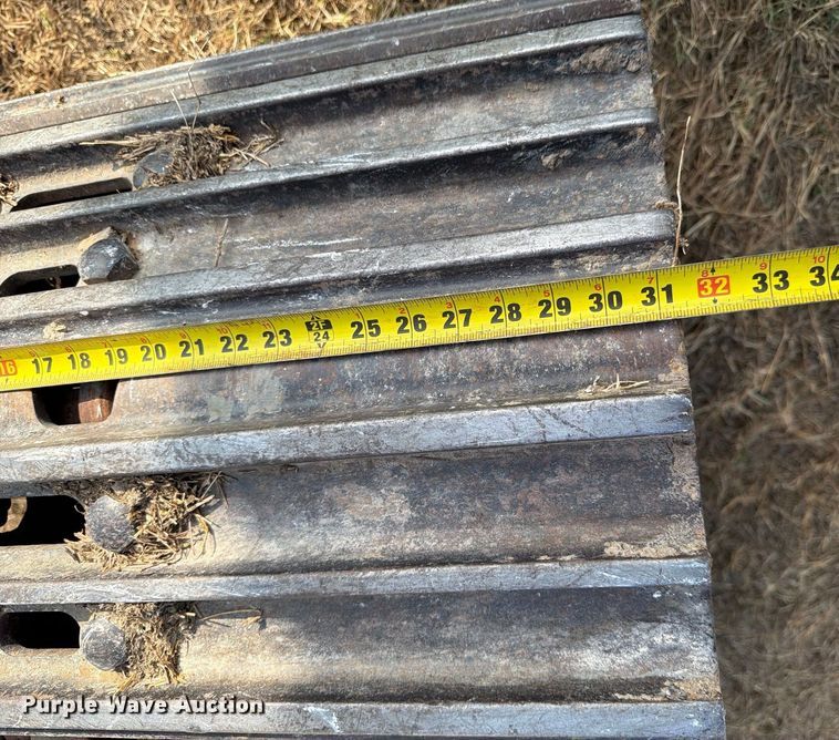 image for item FN3512 2023 Caterpillar 323 excavator