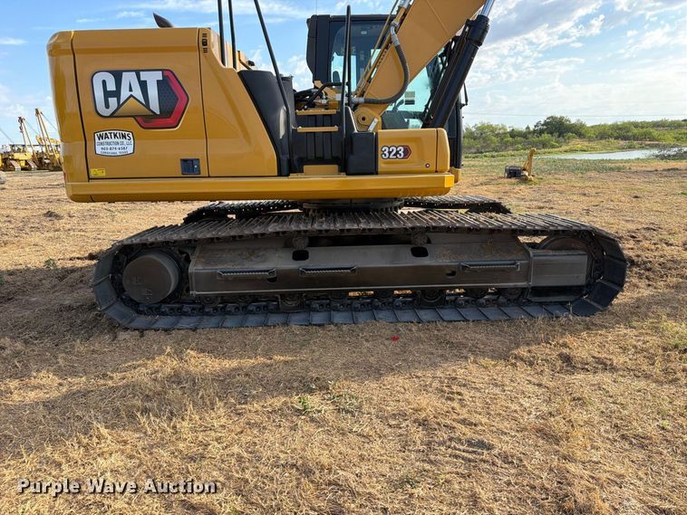 image for item FN3512 2023 Caterpillar 323 excavator