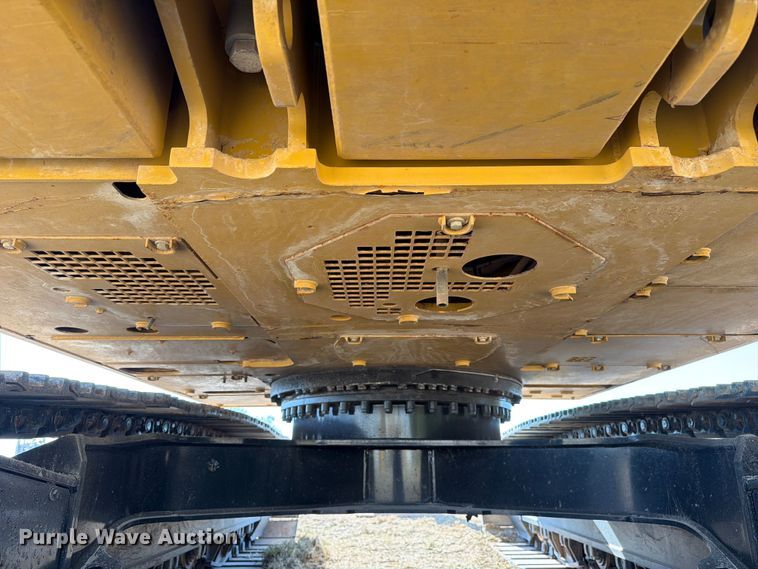 image for item FN3513 2019 Caterpillar 323 TC excavator