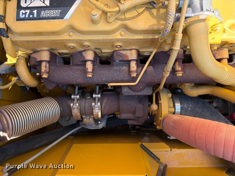 image for item FN3513 2019 Caterpillar 323 TC excavator