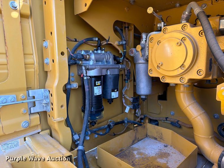 image for item FN3513 2019 Caterpillar 323 TC excavator