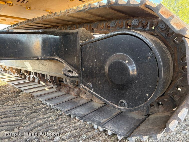 image for item FN3513 2019 Caterpillar 323 TC excavator