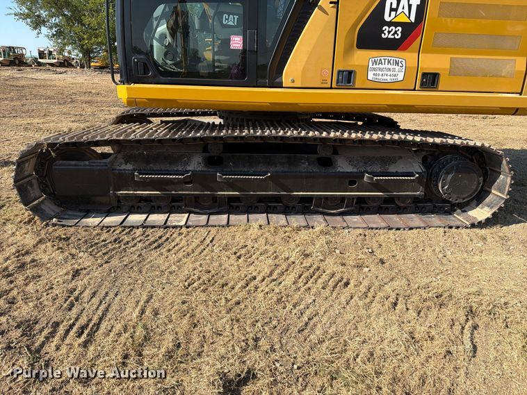 image for item FN3513 2019 Caterpillar 323 TC excavator