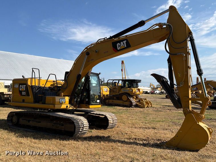 image for item FN3514 2018 Caterpillar 323 excavator