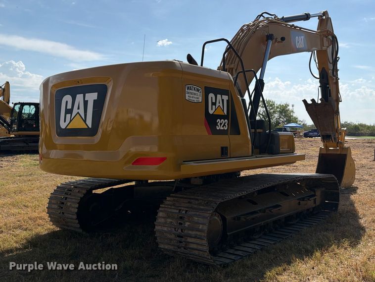 image for item FN3514 2018 Caterpillar 323 excavator