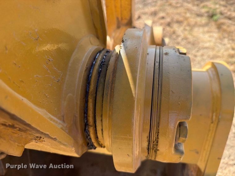 image for item FN3514 2018 Caterpillar 323 excavator