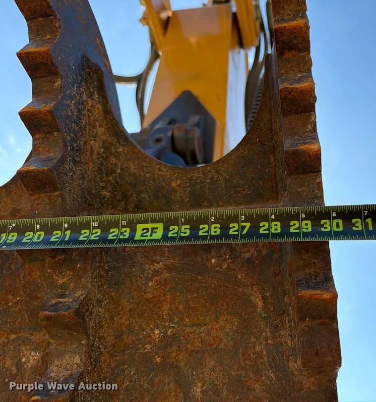 image for item FN3514 2018 Caterpillar 323 excavator