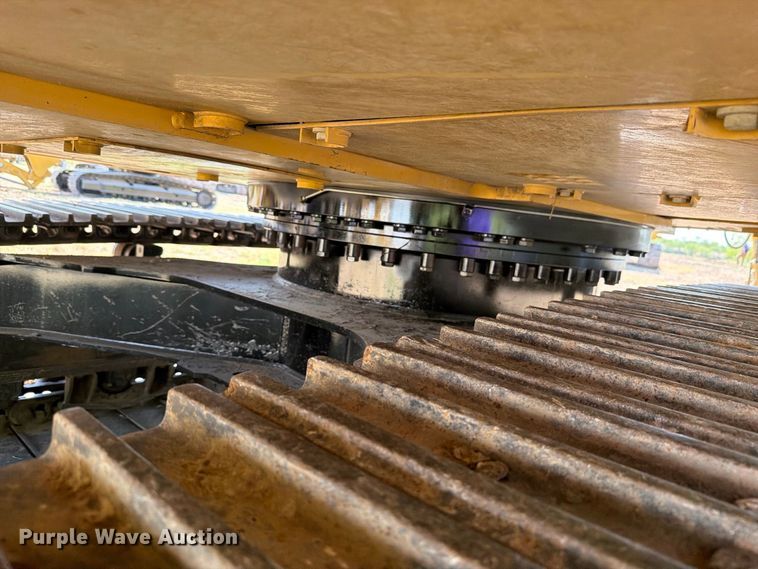 image for item FN3514 2018 Caterpillar 323 excavator