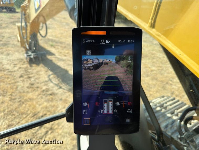 image for item FN3514 2018 Caterpillar 323 excavator