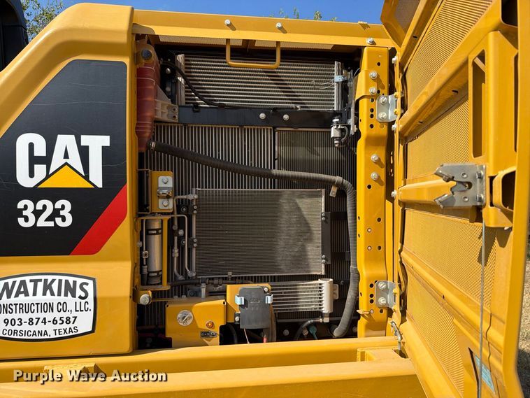image for item FN3514 2018 Caterpillar 323 excavator