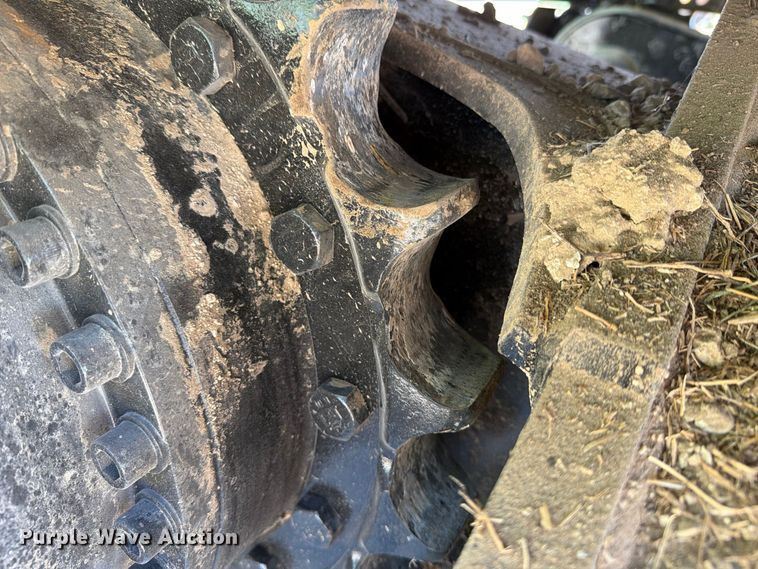 image for item FN3514 2018 Caterpillar 323 excavator