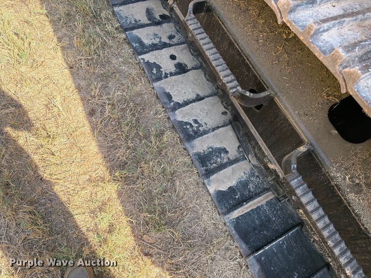 image for item FN3514 2018 Caterpillar 323 excavator