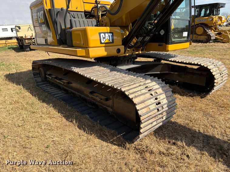image for item FN3514 2018 Caterpillar 323 excavator