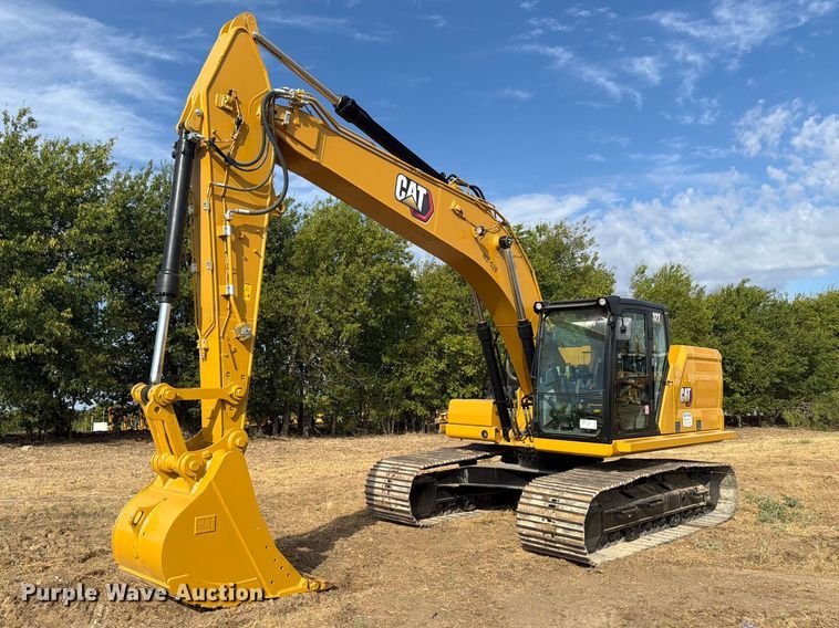 image for item FN3516 2022 Caterpillar 323 excavator