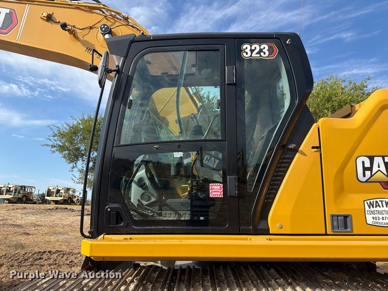 image for item FN3516 2022 Caterpillar 323 excavator