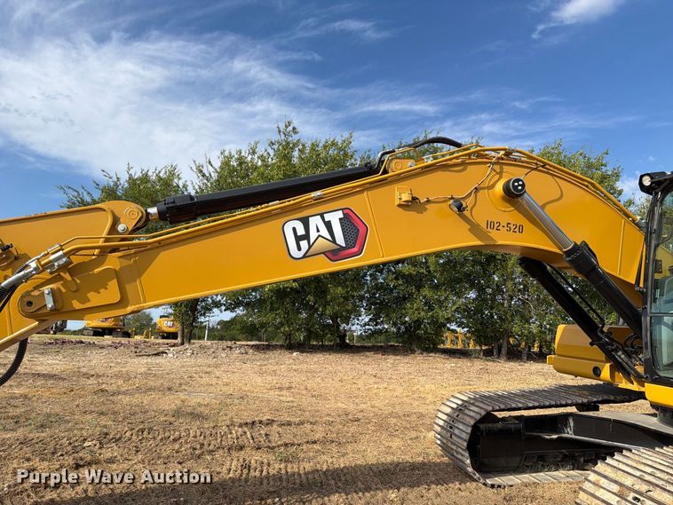 image for item FN3516 2022 Caterpillar 323 excavator
