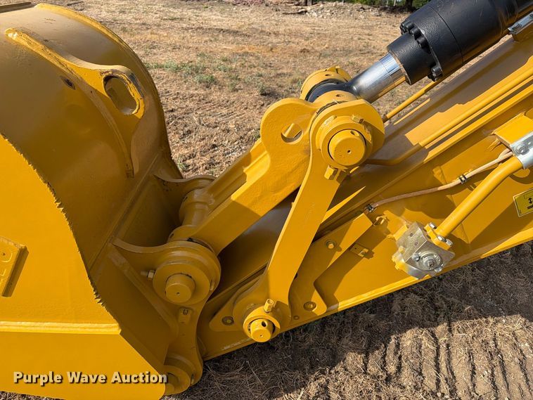 image for item FN3516 2022 Caterpillar 323 excavator