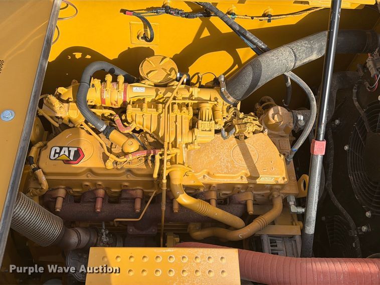 image for item FN3516 2022 Caterpillar 323 excavator