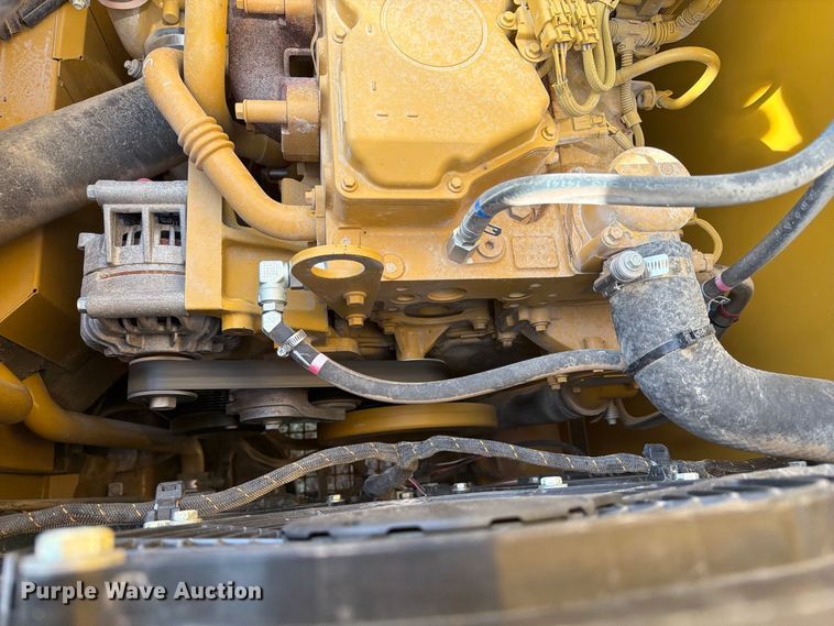 image for item FN3516 2022 Caterpillar 323 excavator