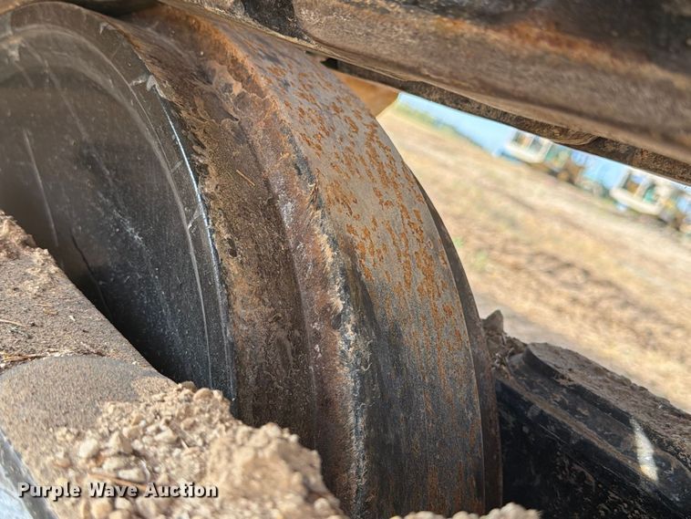 image for item FN3516 2022 Caterpillar 323 excavator
