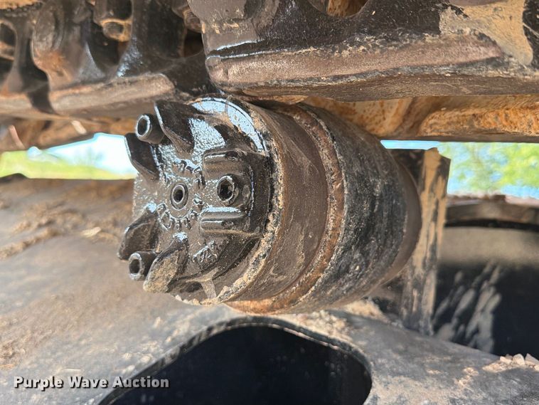 image for item FN3516 2022 Caterpillar 323 excavator