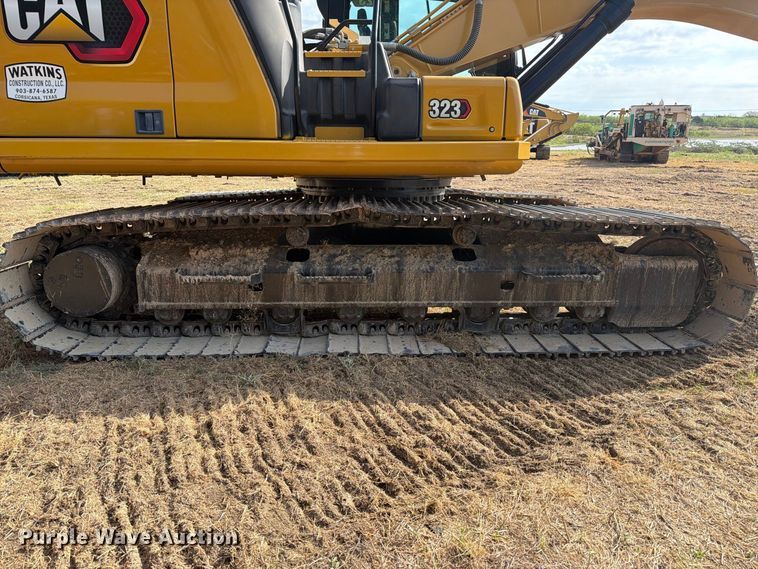 image for item FN3516 2022 Caterpillar 323 excavator
