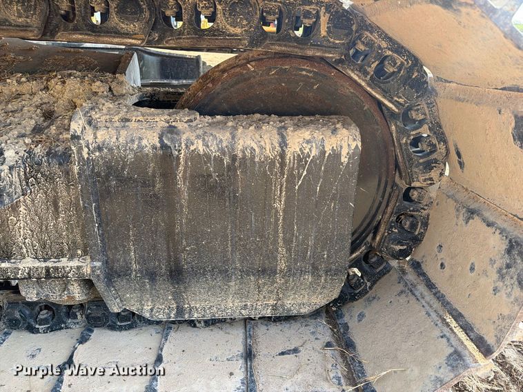 image for item FN3516 2022 Caterpillar 323 excavator