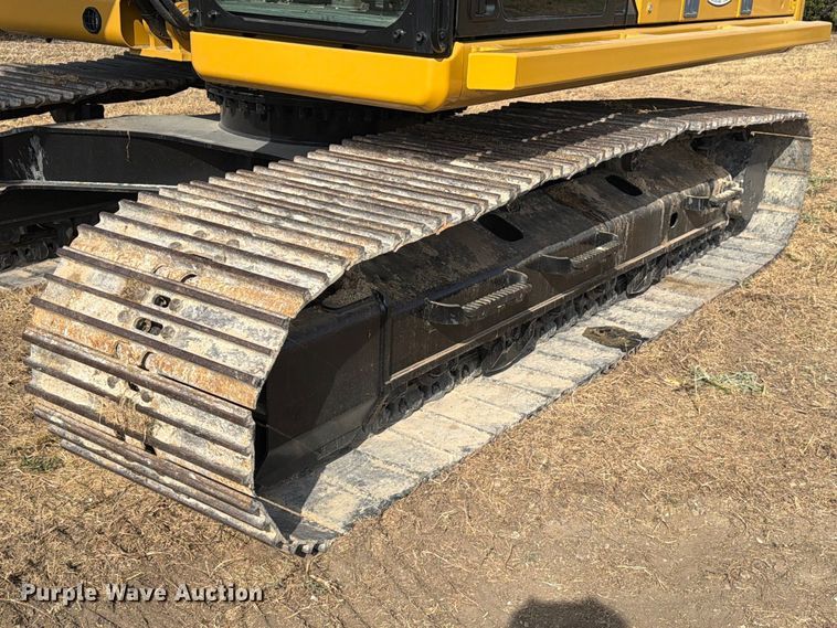 image for item FN3516 2022 Caterpillar 323 excavator