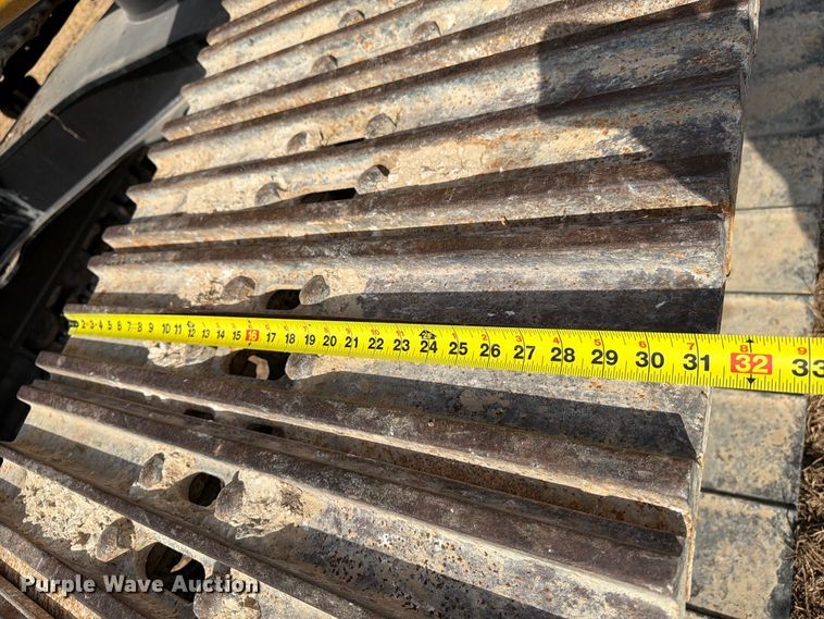 image for item FN3516 2022 Caterpillar 323 excavator